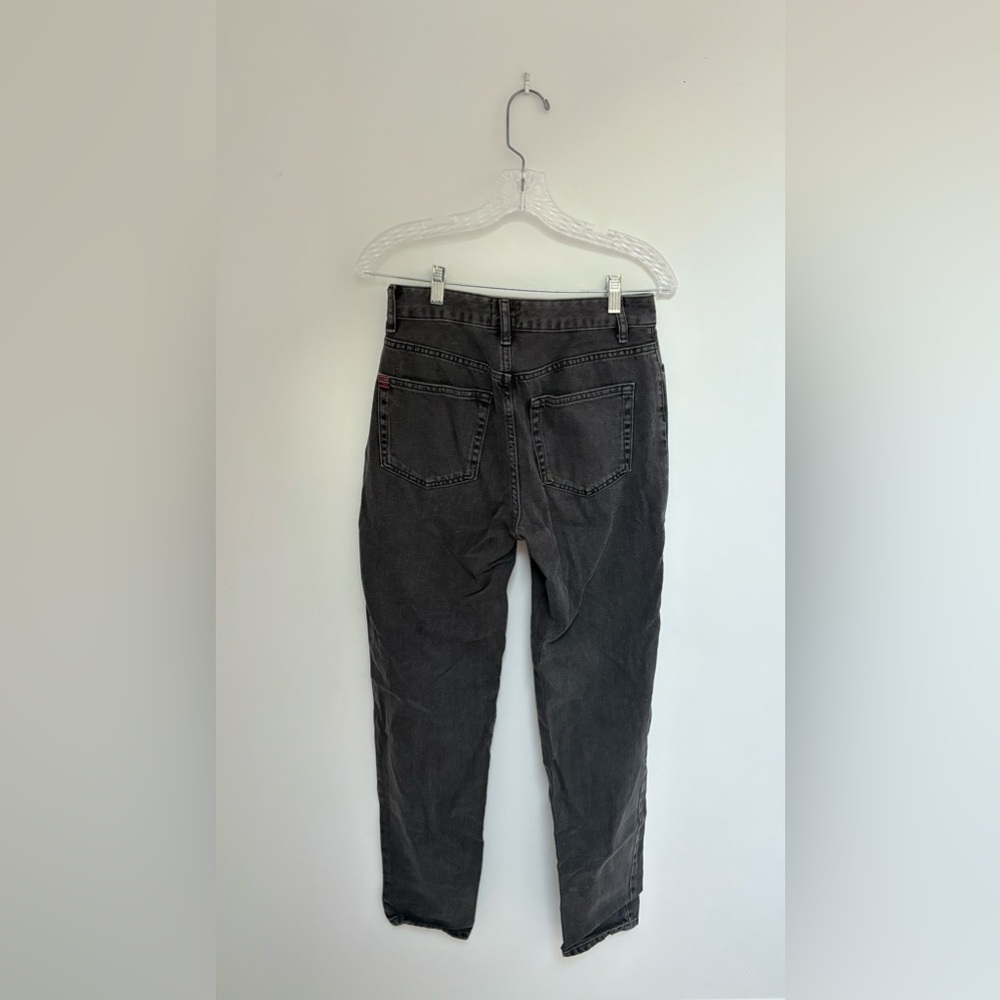 High Rise Mom jeans!!